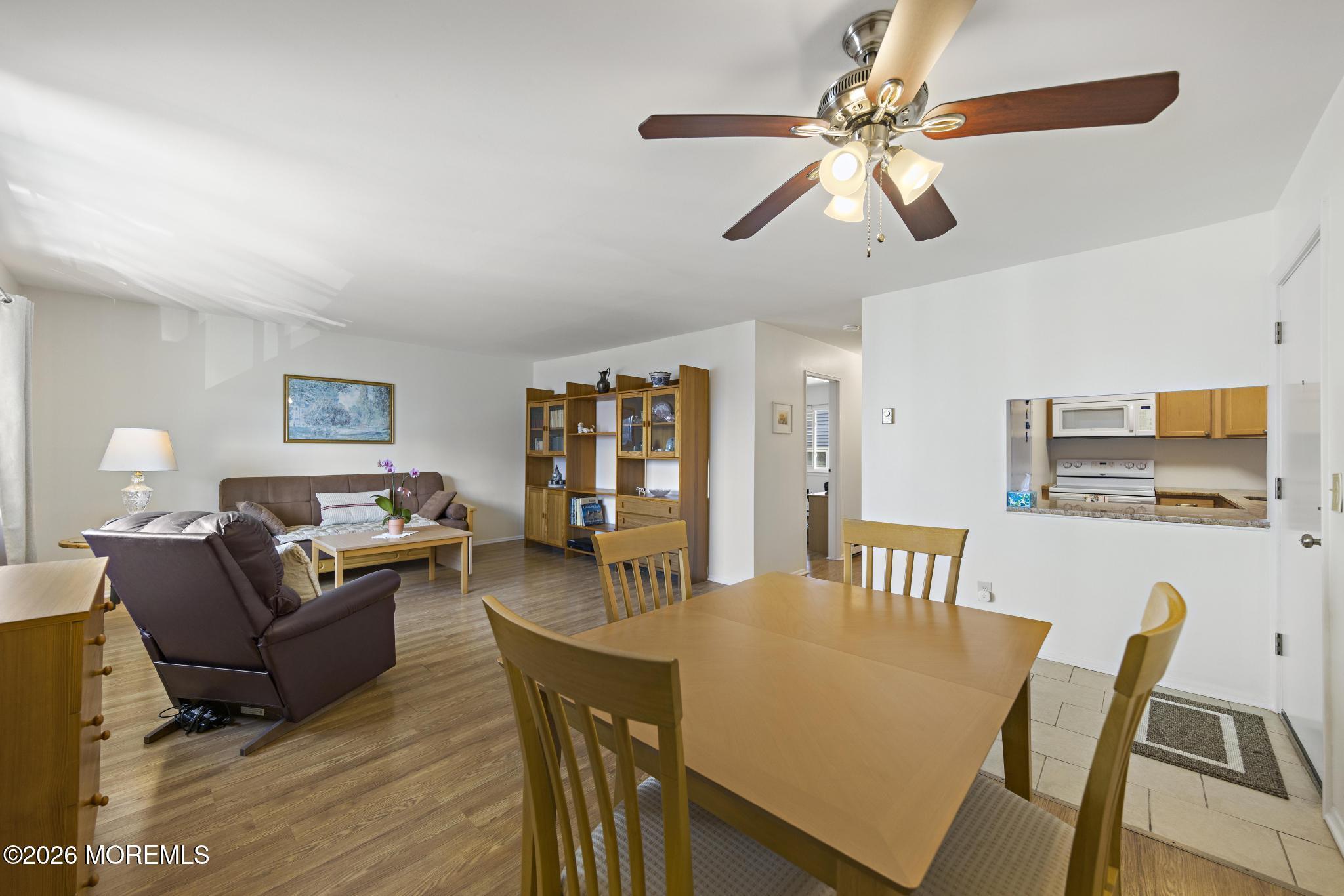 Image 3: 1 Osborne Pl (26)