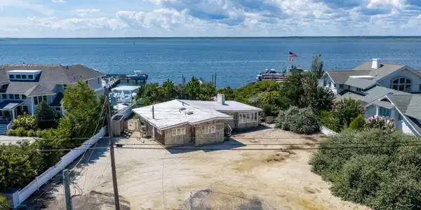 Image 3: 78_Bayview_LL (4 of 37)