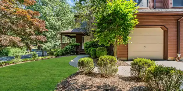76 Pape Drive