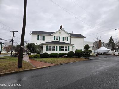 1001 Arnold Avenue
