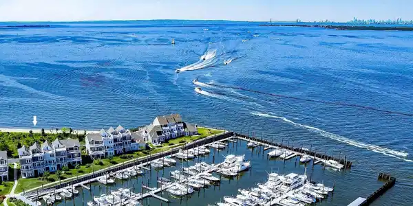 14 Lighthouse Pt Road Unit 604