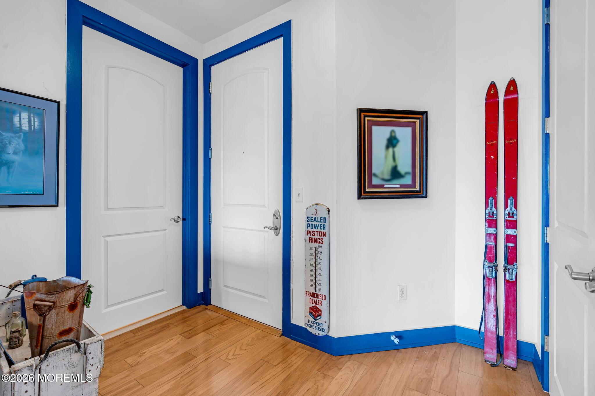 Image 2: 3-web-or-mls-DSC09324