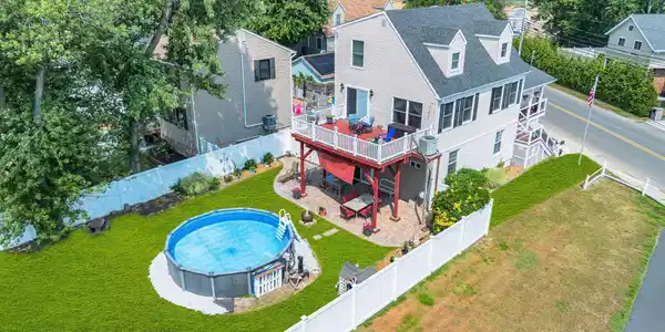 Image 4: 52-web-or-mls-DJI_0537-1
