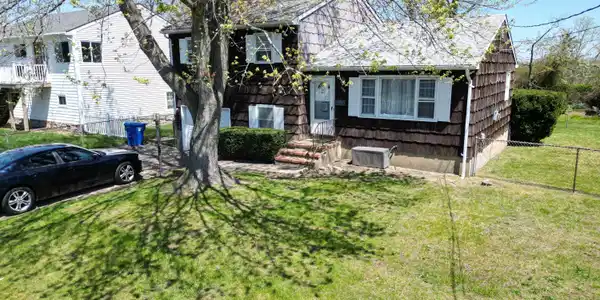 658 Bray Avenue