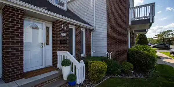 25 Meadow Avenue Unit 64