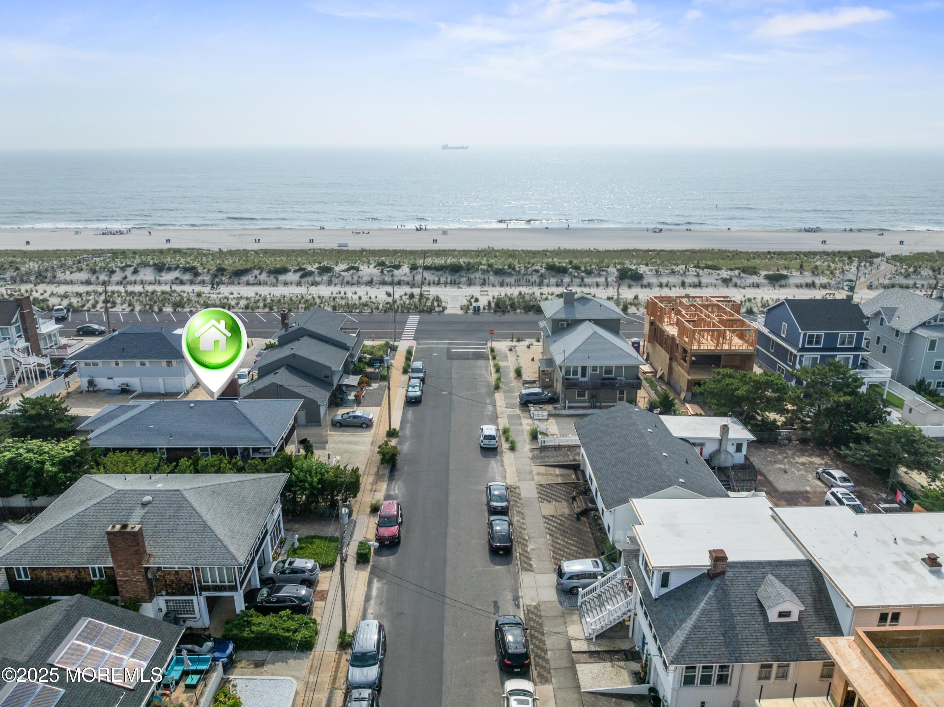 Image 2: Your new Beach House