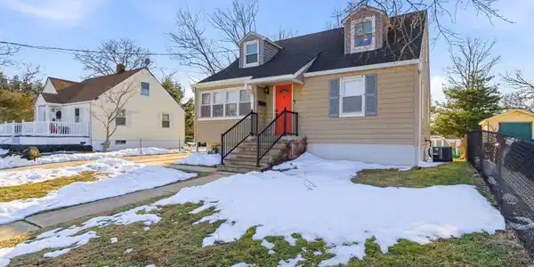320 Long Branch Avenue