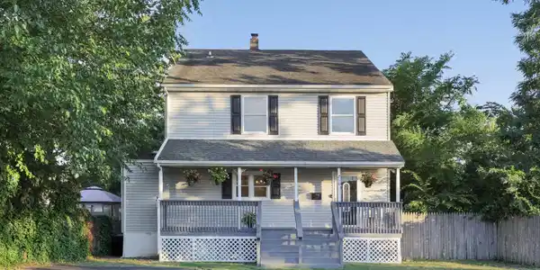 210 Highland Boulevard