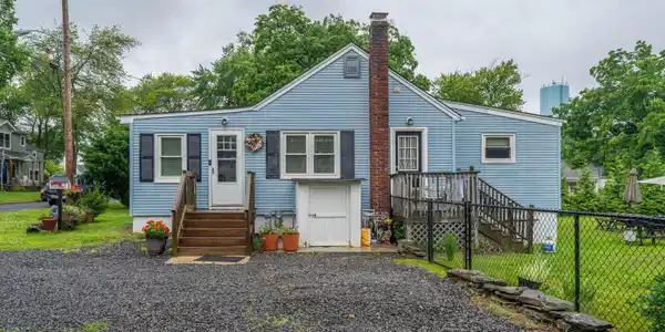 412 Welstead Way