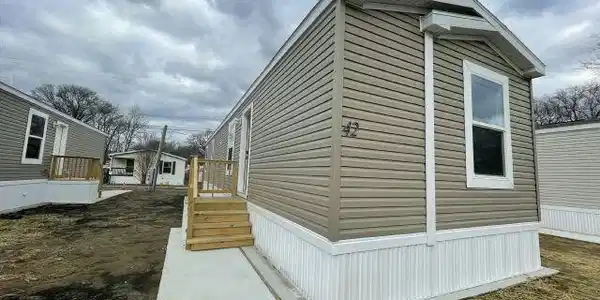 42 Randall Avenue