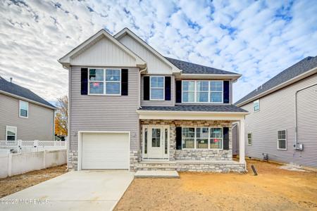 74 Manchester Avenue