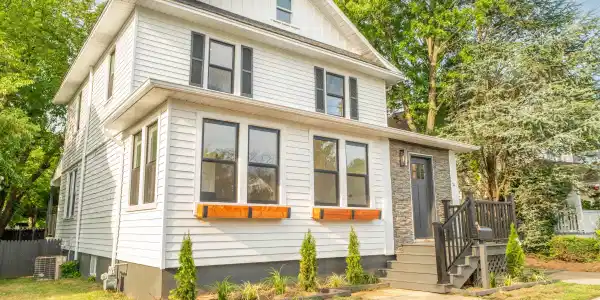 21 Tiensch Avenue