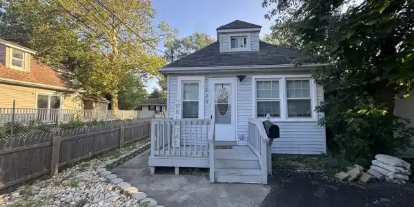 120 Crescent Street
