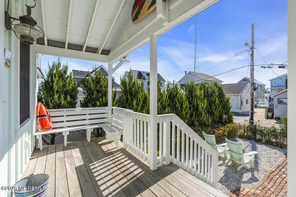 Image 4: 43 Pearce front porch