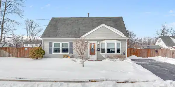18 Cedar Avenue