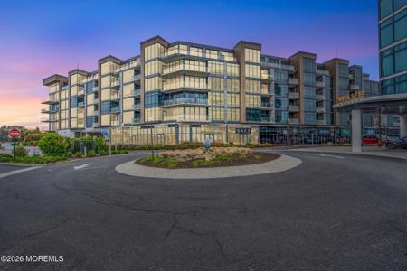 15 Morris Avenue Unit 202