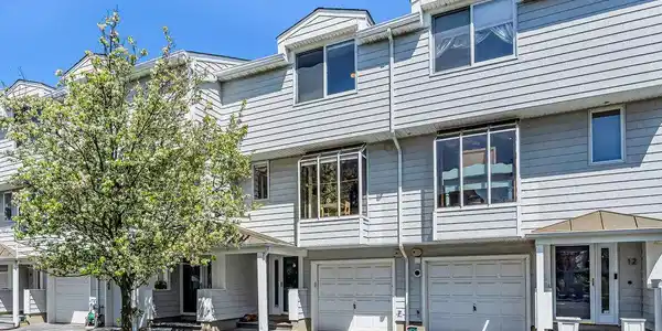 165 Riddle Avenue Unit 11