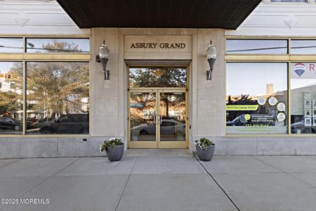 501 Grand Avenue Unit 401