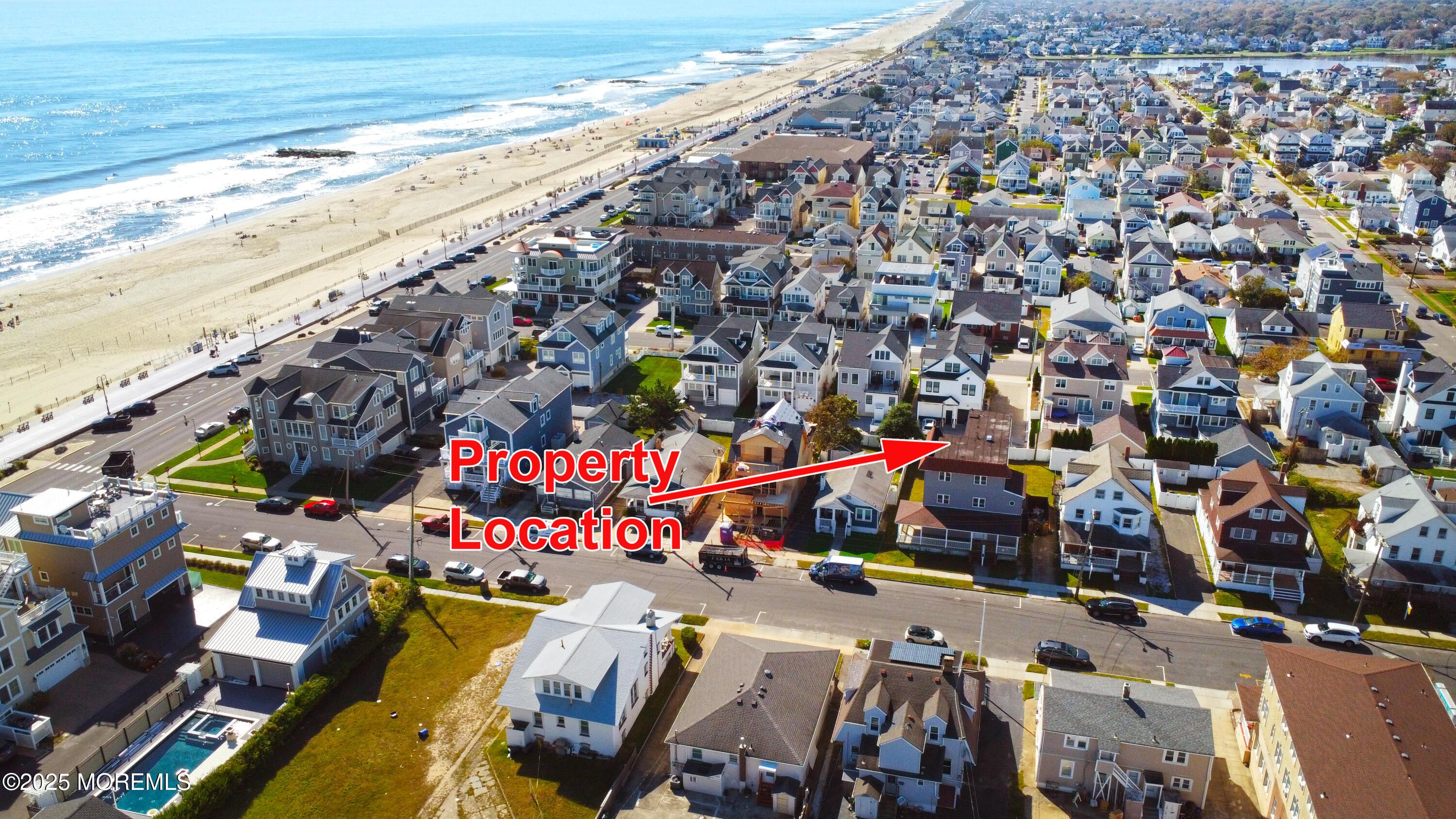 Image 3: 107 12th Ave (4)