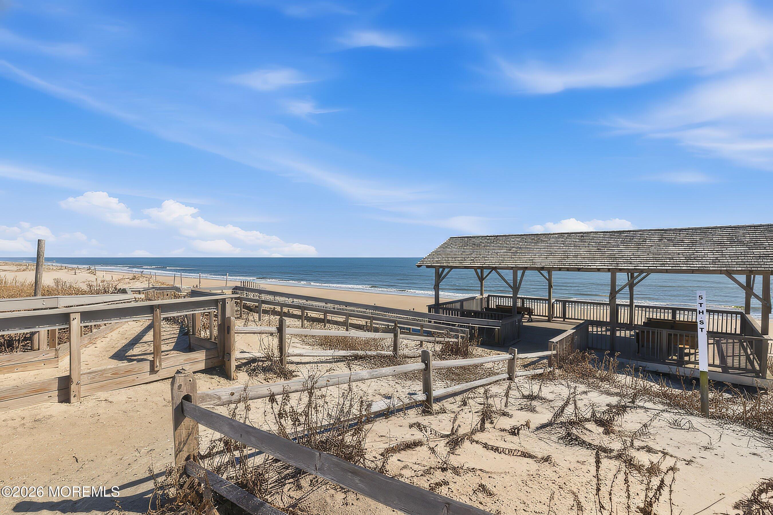 Image 4: 55-Beach Walkover 2