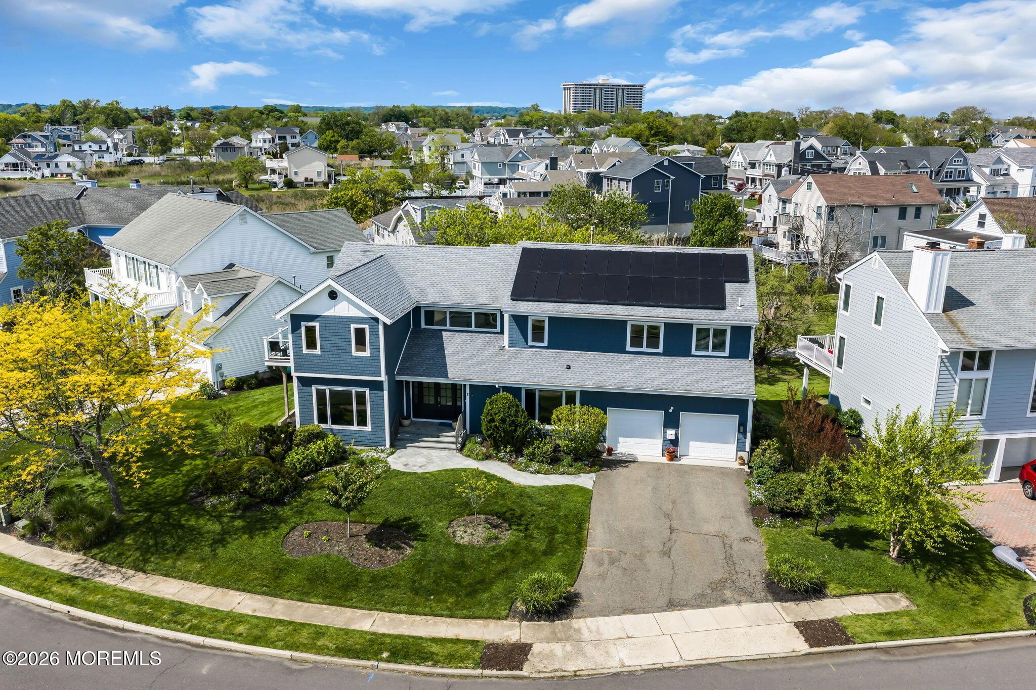Image 4: 5 Drew Ct, Monmouth Beach