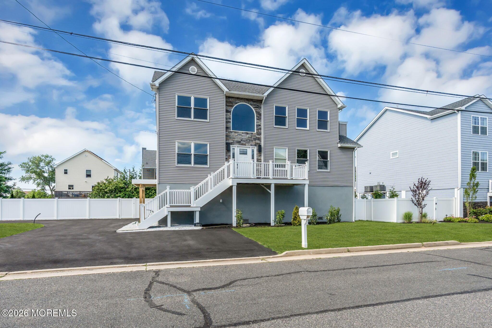 Image 2: Front of Home