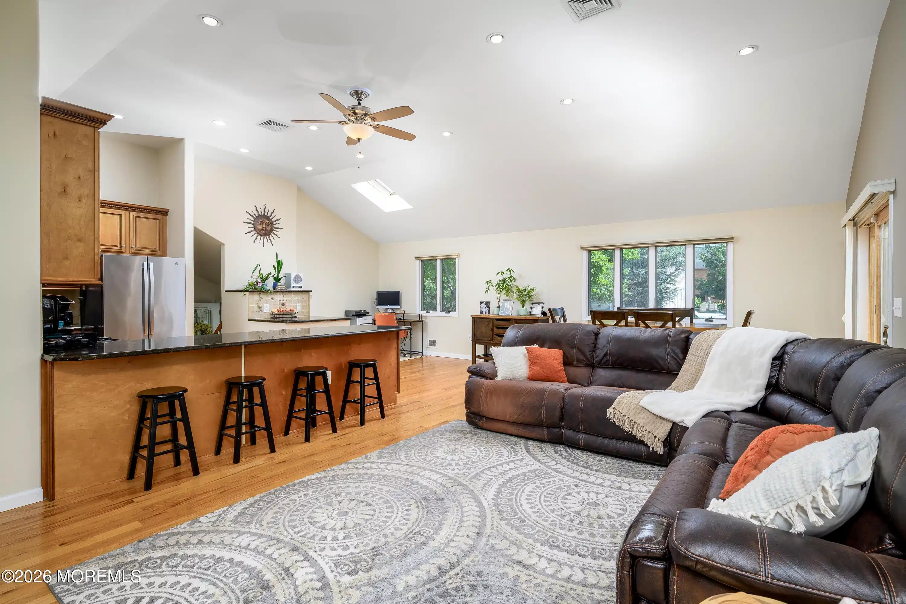 Image 1: 2 Willow St Great room