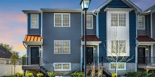 333 1st Street Unit 8