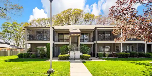 1501 Hulse Road Unit 18