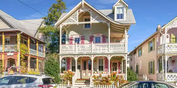 69 Webb Avenue