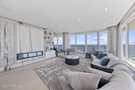 1101 Ocean Avenue N Unit 902