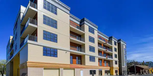 185 Morris Avenue Unit 4D