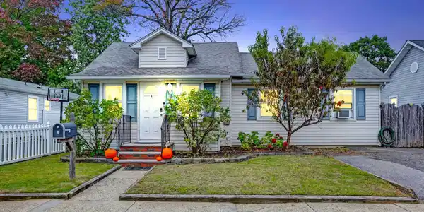 15 12th Street