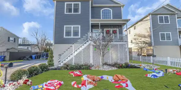 639 Bray Avenue