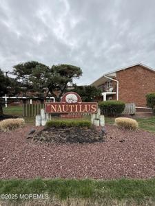 548 Ocean Boulevard Unit 8