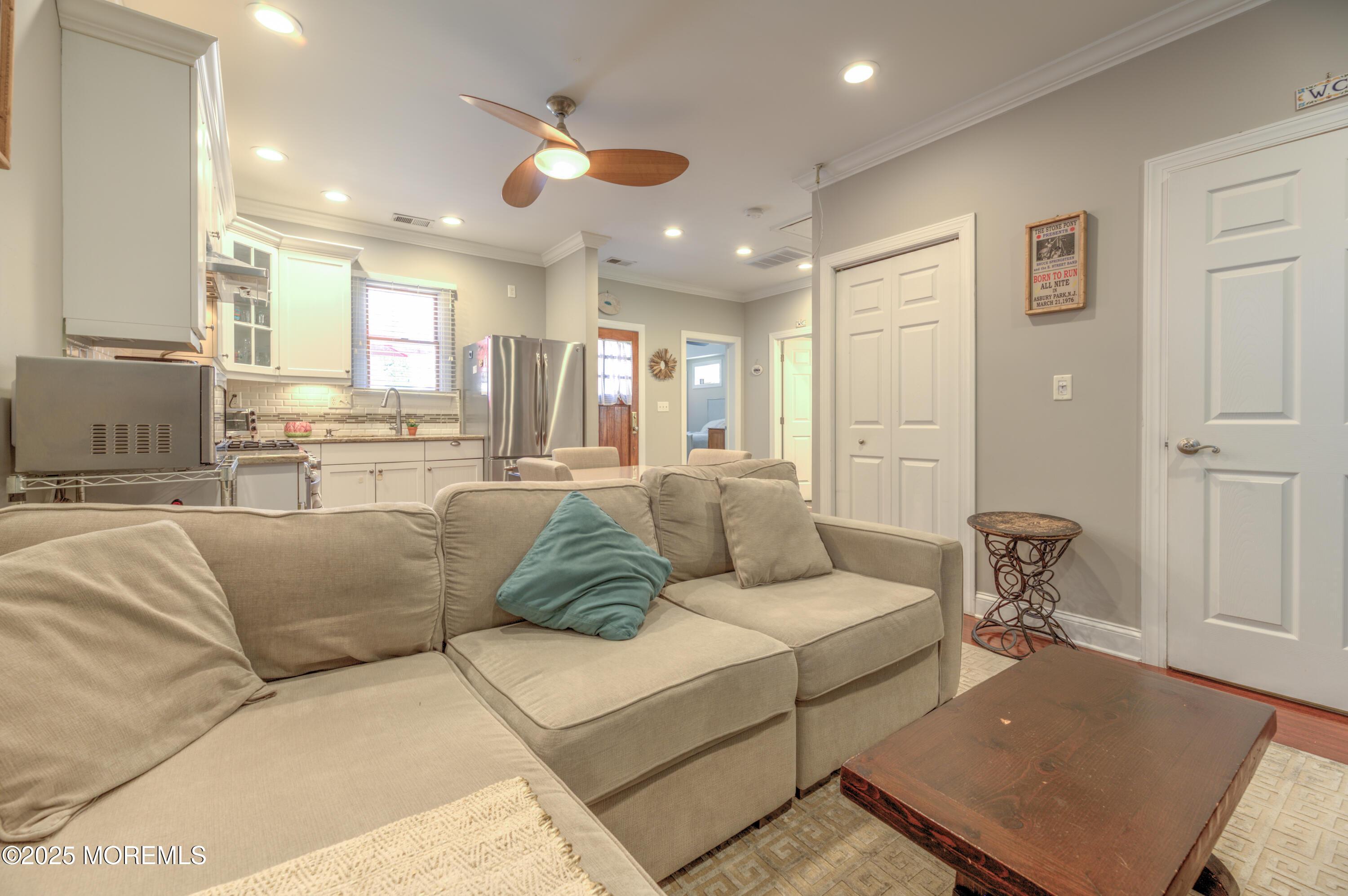 Image 2: 217 Newark Ave (22 of 30)