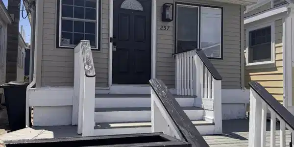 Image 3: Front Exterior