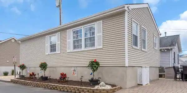 31 E Dune Way