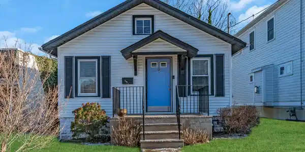 258 3rd Street