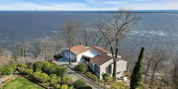 1 Hillside Road