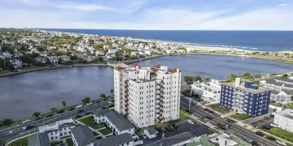 400 Deal Lake Drive Unit 2K