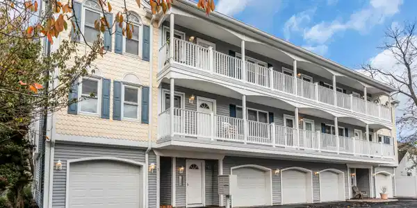 216 Ocean Park Avenue Unit 1