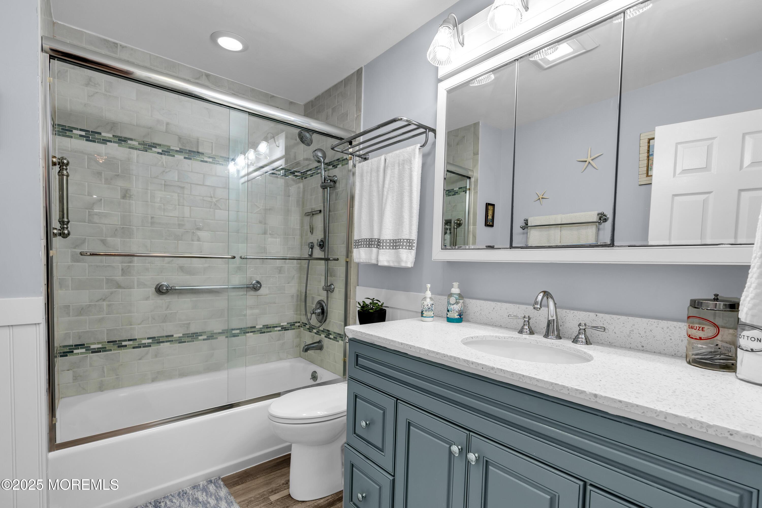 Image 4: Updated Baths