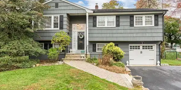 41 Edgewood Avenue