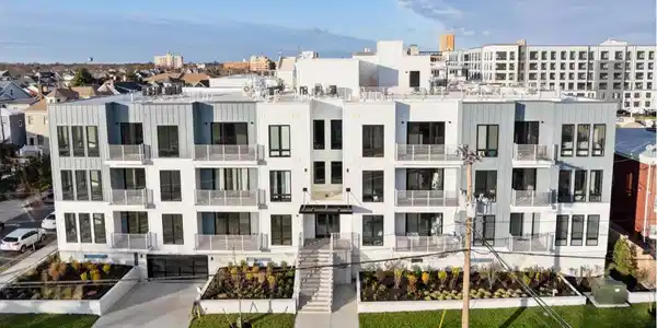 215 2nd Avenue Unit 106