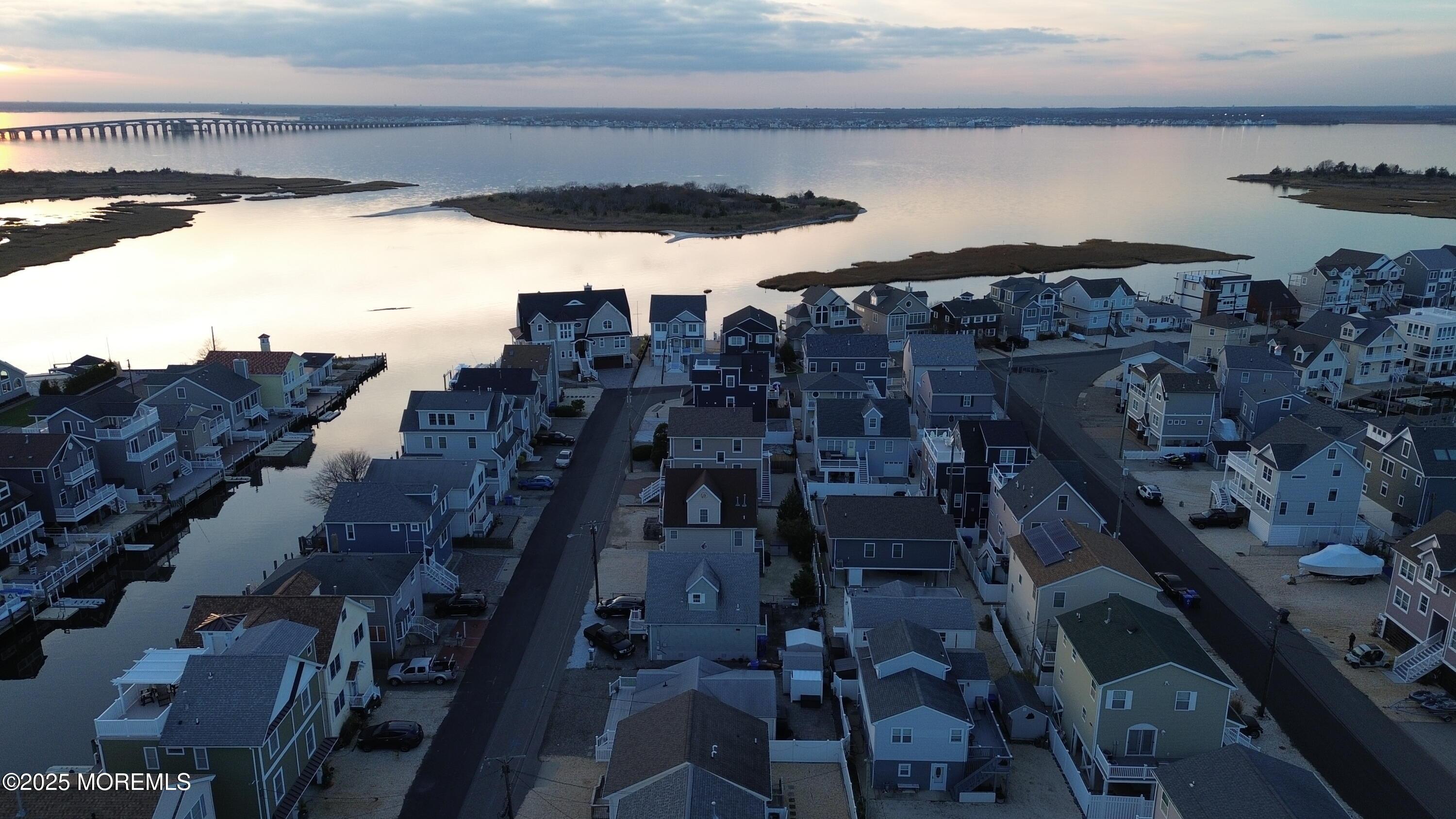 Image 4: Beautiful Setting