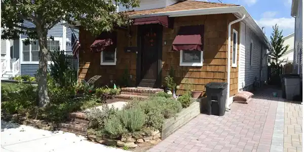 1808 Pine Terrace