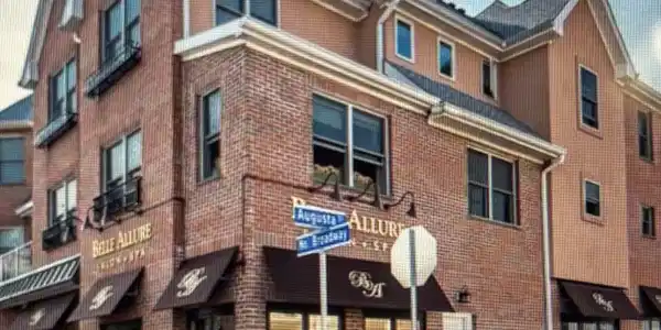 112 N Broadway Unit G