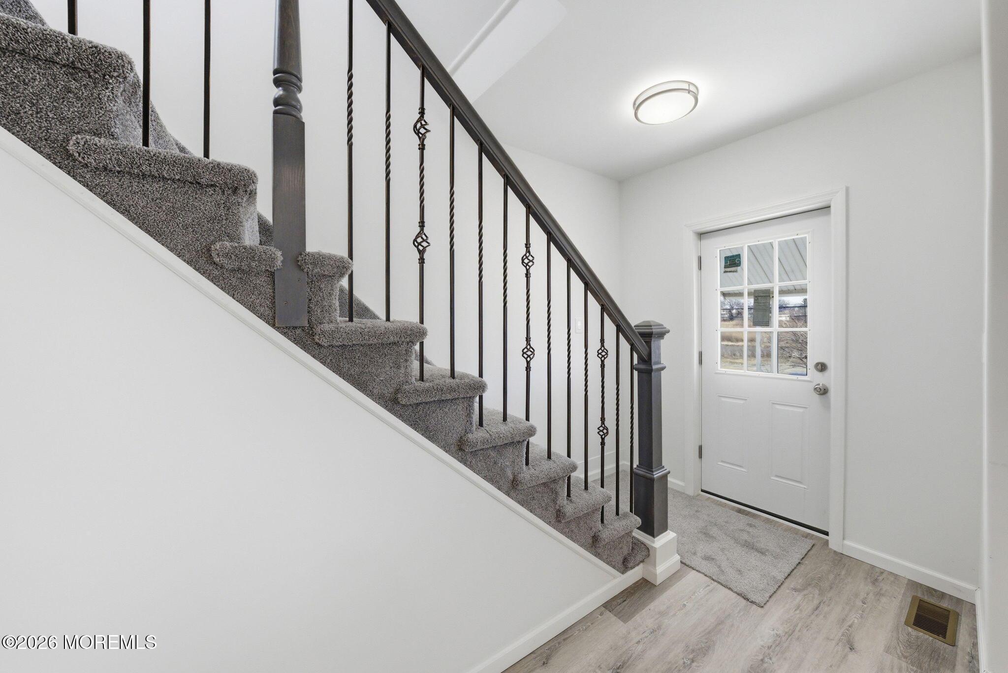Image 3: 6-web-or-mls-DSC03499