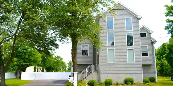 646 Bray Avenue